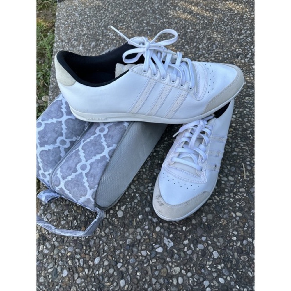 Adidas Aricross ladies golf shoe w/ case
